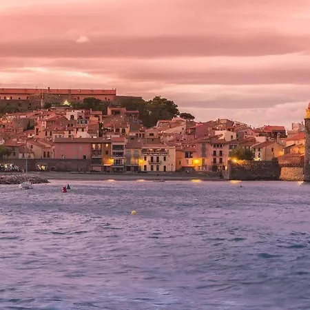 Logis Le Triton Hotel