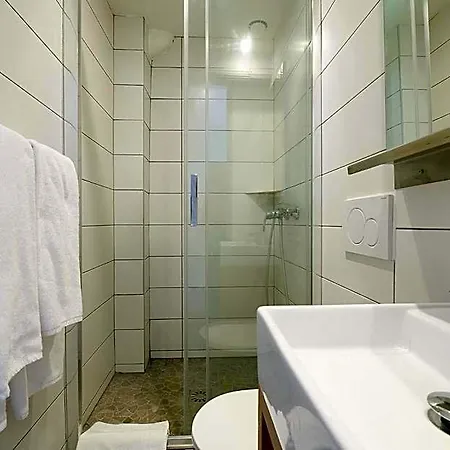 Hotel Logis Le Triton
