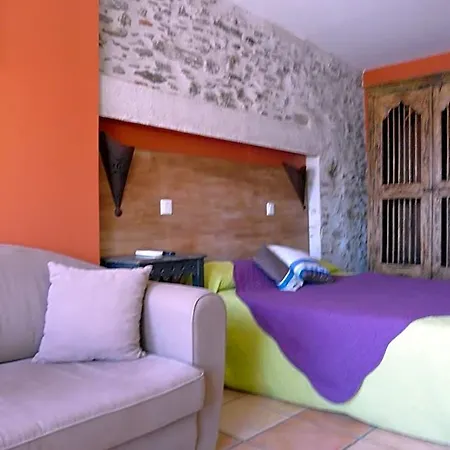Hotel Logis Le Triton 2*
