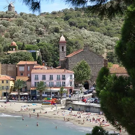 Logis Le Triton Otel 2*