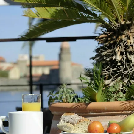 Otel Logis Le Triton Collioure